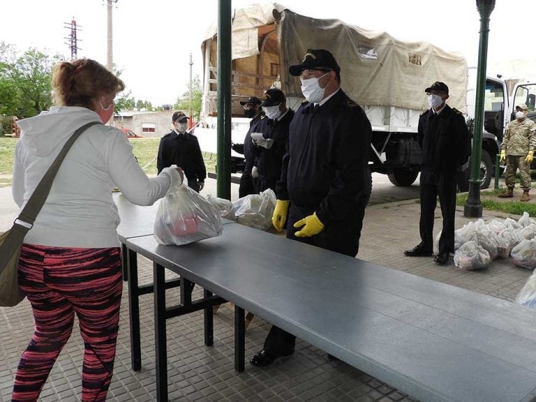 Entrega de mercadería Programa Alimentario Municipal