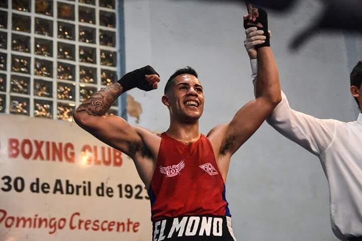 Maximiliano "el mono" Medina, boxeador ushuaiense.