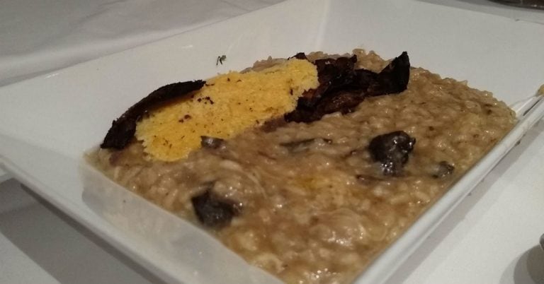 Risotto de hongos silvestres.