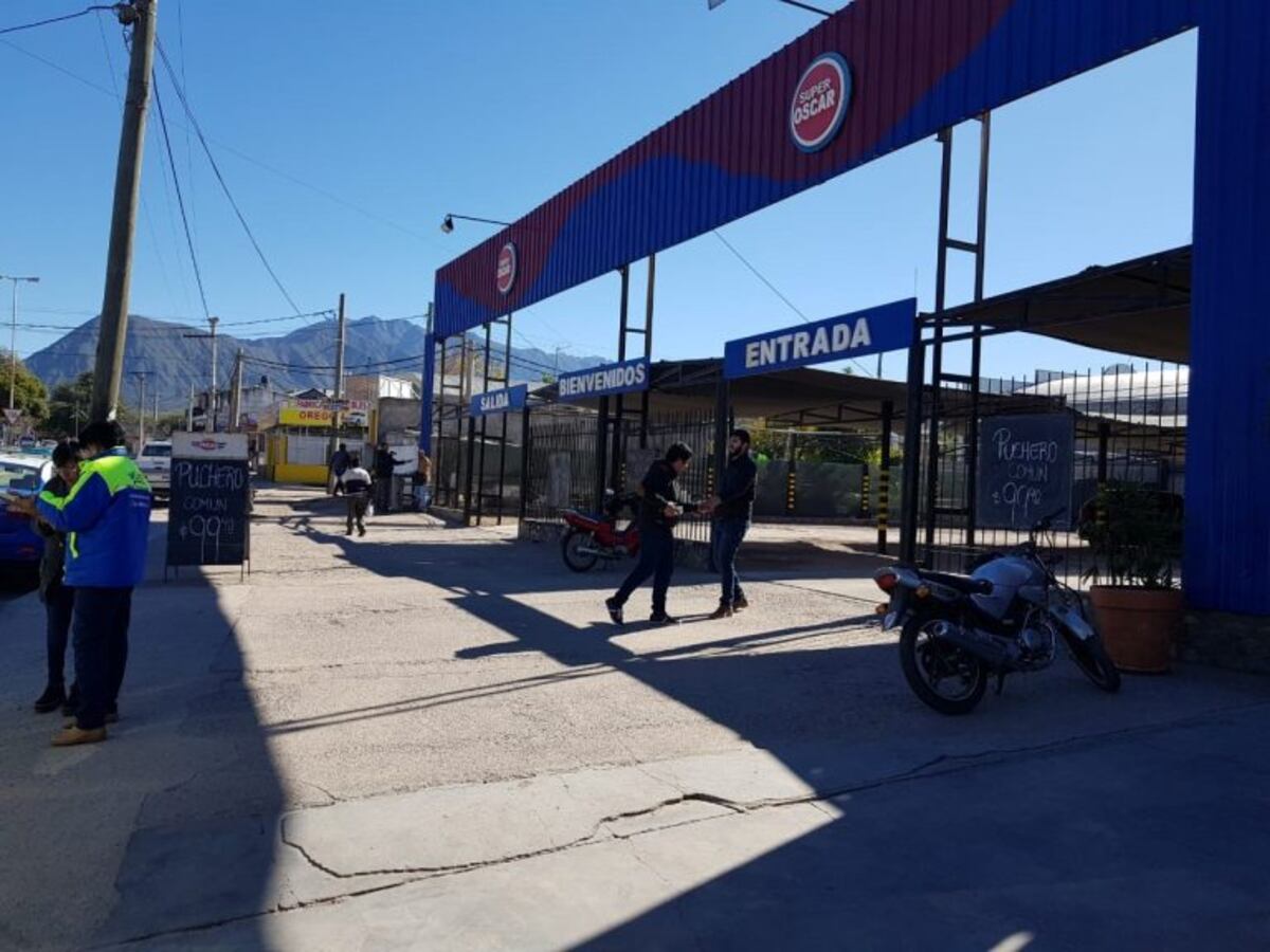 Hay un detenido por el robo al Supermercado Oscar