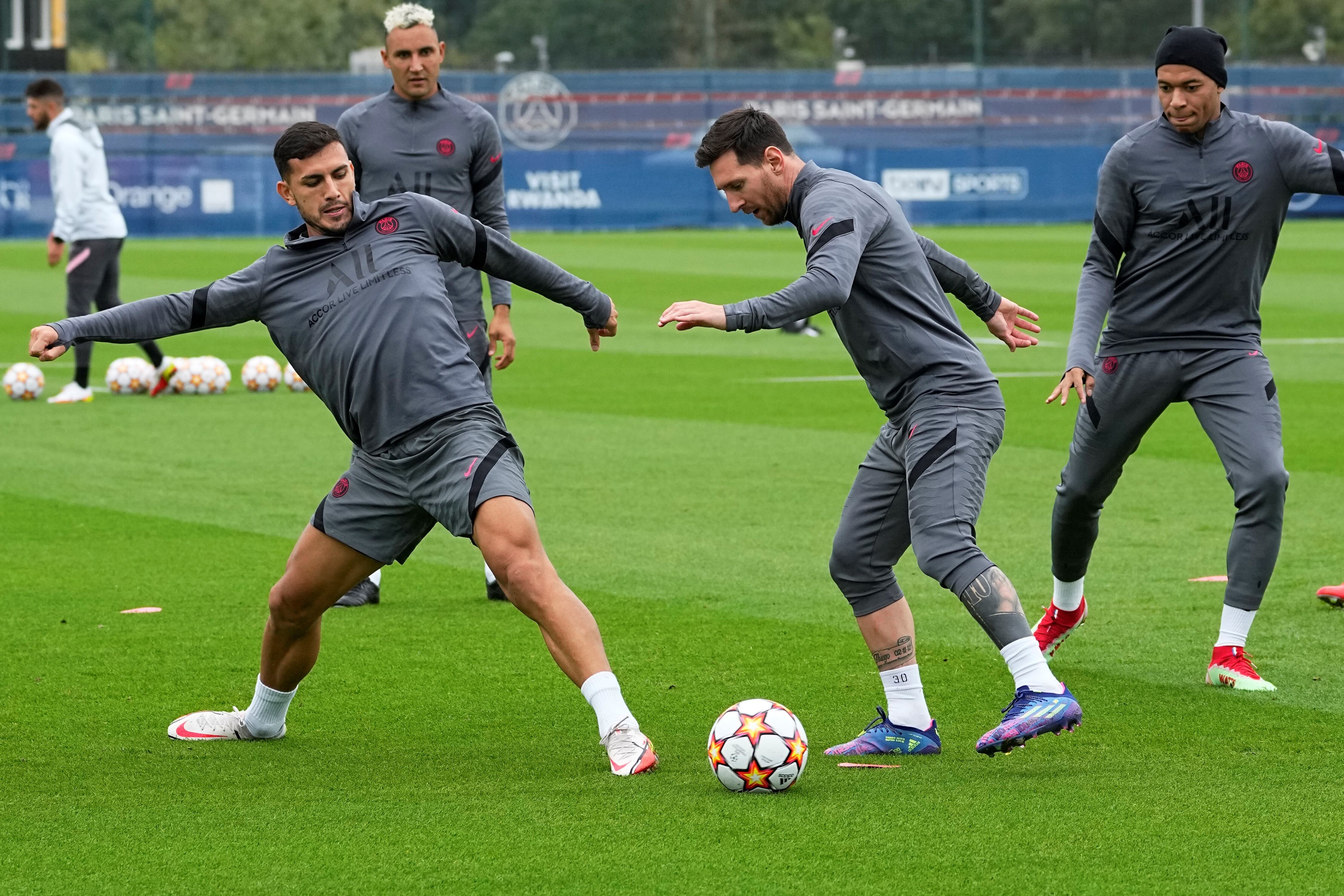 Lionel Messi sería titular ante Manchester City.