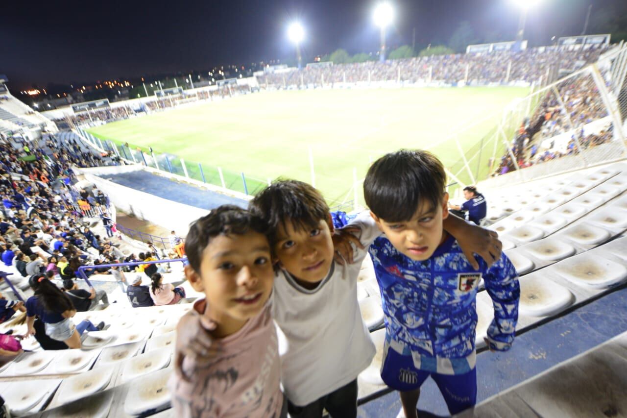 Talleres venció 5-1 a Instituto en el estadio La Boutique de Barro Jardín, en el marco del partido del torneo de Reserva de la Liga Profesional. (Javier Ferreyra / La Voz)