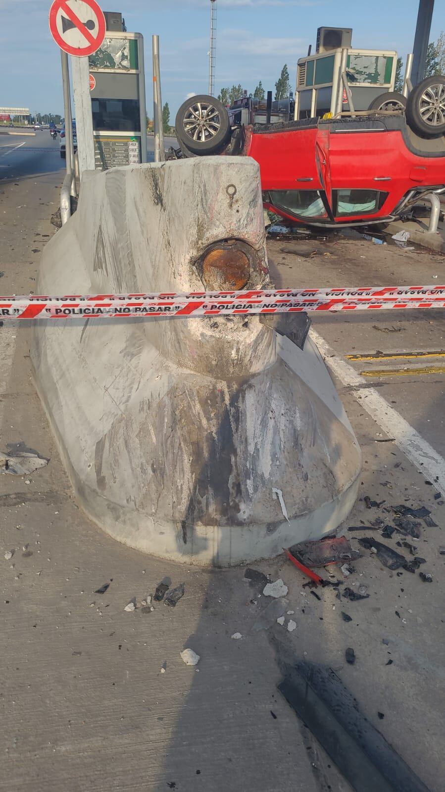 Murió un hombre tras chocar contra el peaje de la autopista Córdoba-Villa Carlos Paz. (Policía de Córdoba)