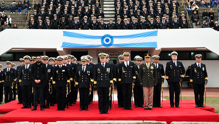 Día de la Bandera: ceremonia en la Base Naval Puerto Belgrano