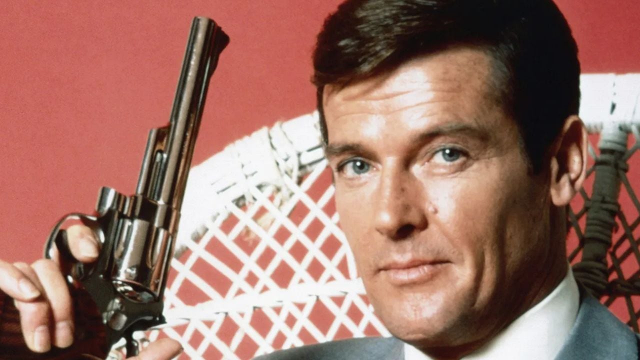 Roger Moore.