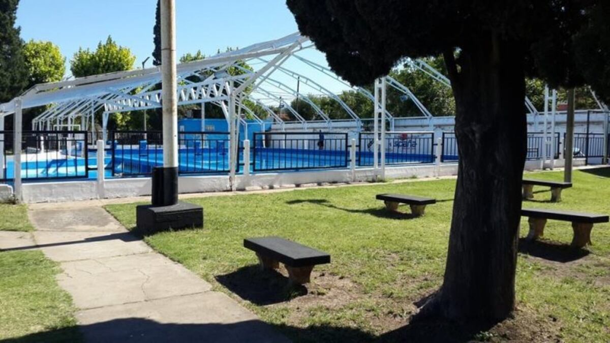 Bronca con Macri en el club Río Negro: "Nos usó"
