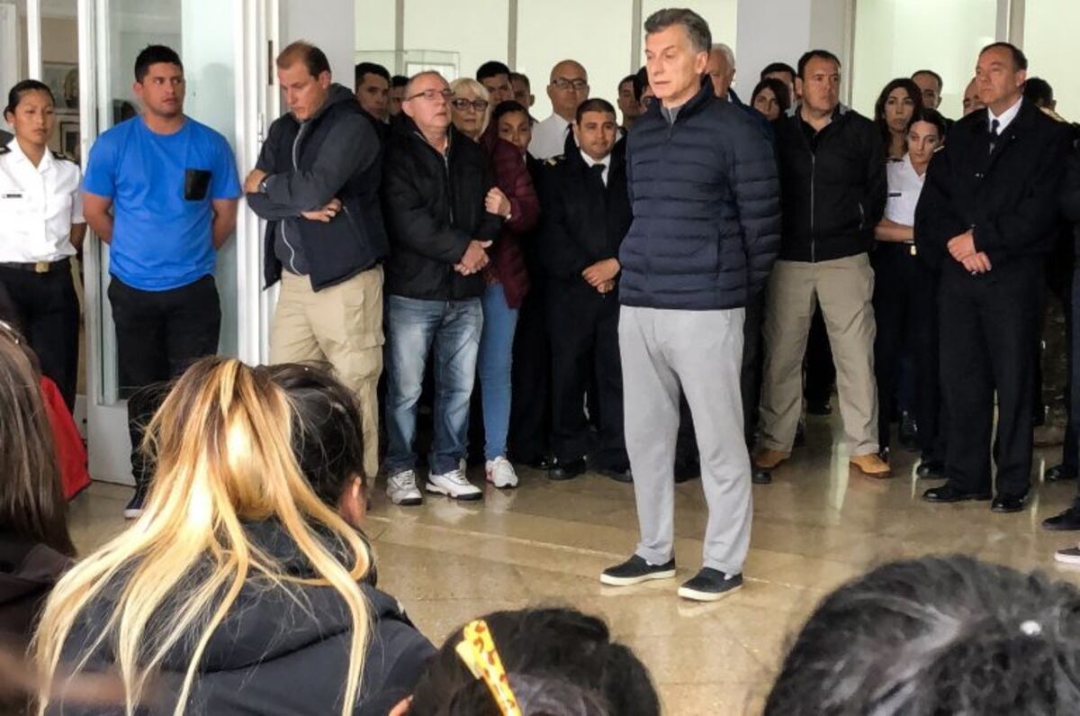 ARA San Juan: tenso cruce entre Macri y los familiares