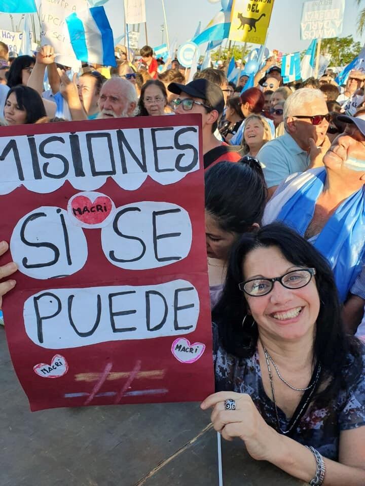 Una multitud en el el SiSePuede de Posadas.