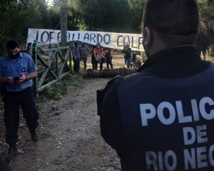 Toma de terrenos en El Foyel (Policía de Río Negro).