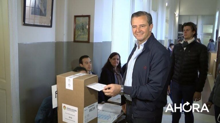 "Hicimos una campaña positiva, sin chicanas, sin golpes bajos", dijo Bahl (AHORA).