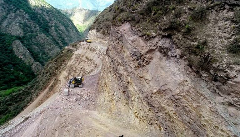 El tramo a inaugurar de la ruta provincial 73 comienza en Santa Ana, y llega luego de 24 kilómetros a Valle Colorado. En la fotografía, el inicio de los trabajos en 2017.