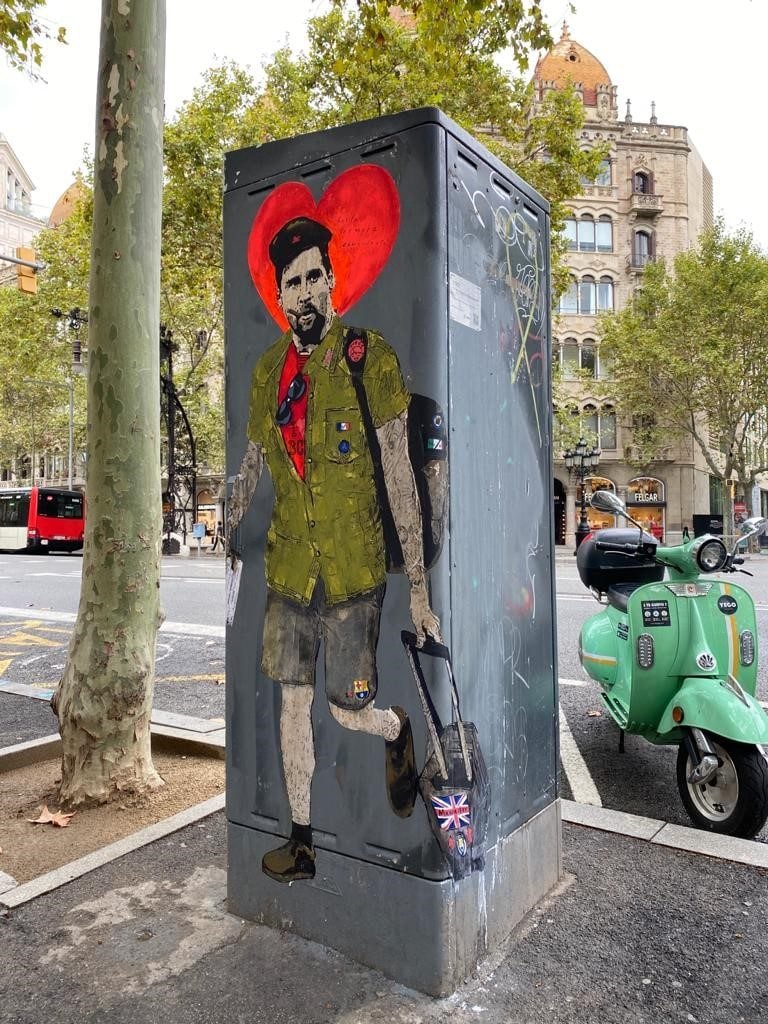 Messi, vestido de Che Guevara en las calles de Barcelona (Foto: TyC Sports)