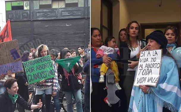 Manifestantes a favor y en contra del aborto frente al Concejo de Posadas. (Foto: Primera Edición)