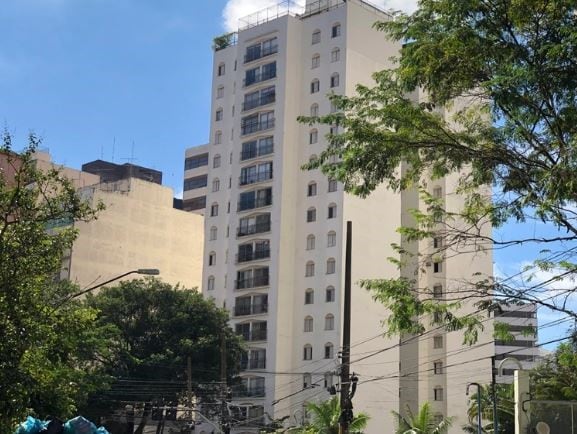 Juan Darthés declaró ante la justicia que vive en el departamento 133 de una torre ubicada en el exclusivo Barrio Jardins