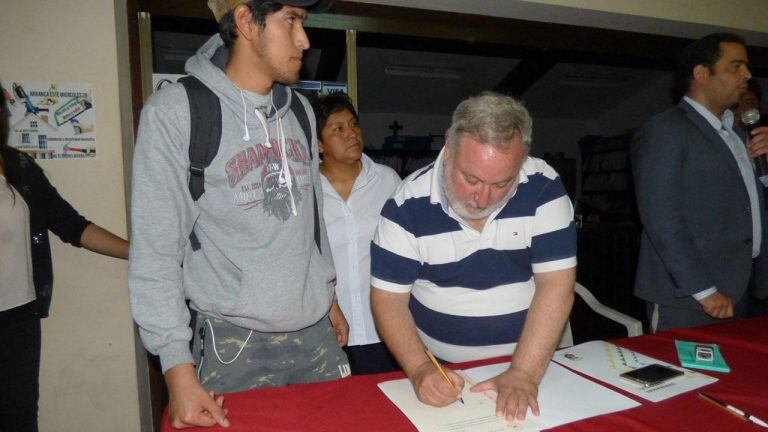 Foto tomada del Facebook Manuel Cornejo Intendencia