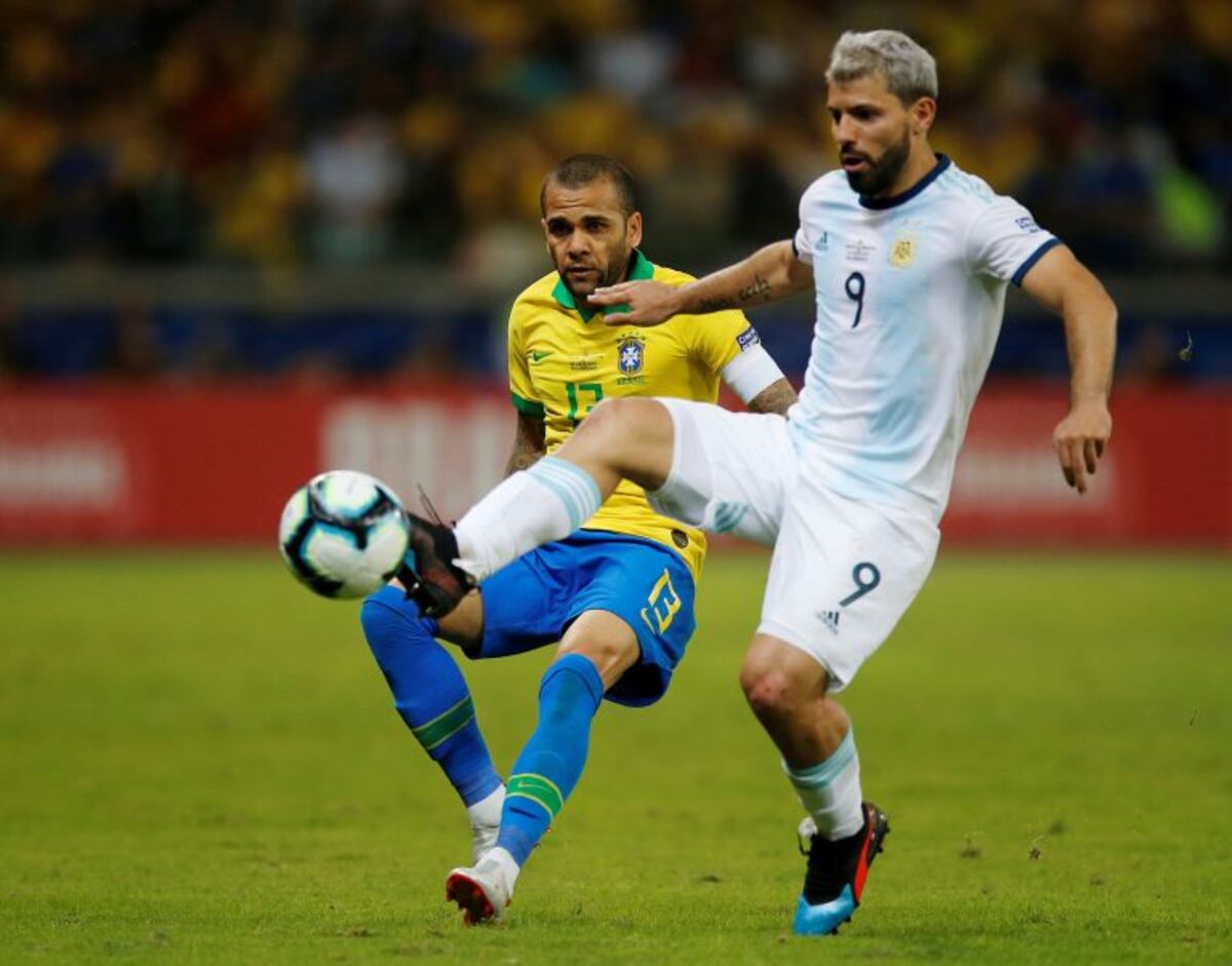 Una imagen habría sido determinante para que el VAR no cobrara el penal sobre Sergio Agüero