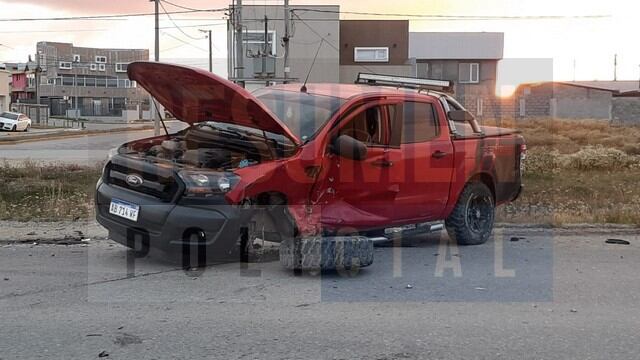 Accidente de tránsito en la Ruta Nacional N° 3 dejo a dos personas hospitalizadas. Foto: Resumen Policial.