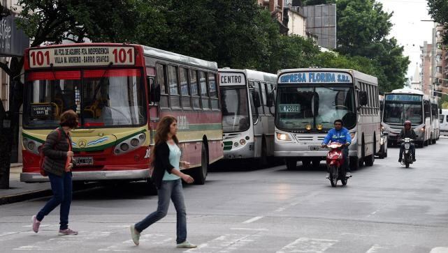 Los colectivos de Tucumán no cobrarán boletos a los ciudadanos que necesiten trasladarse a las escuelas a emitir su voto.