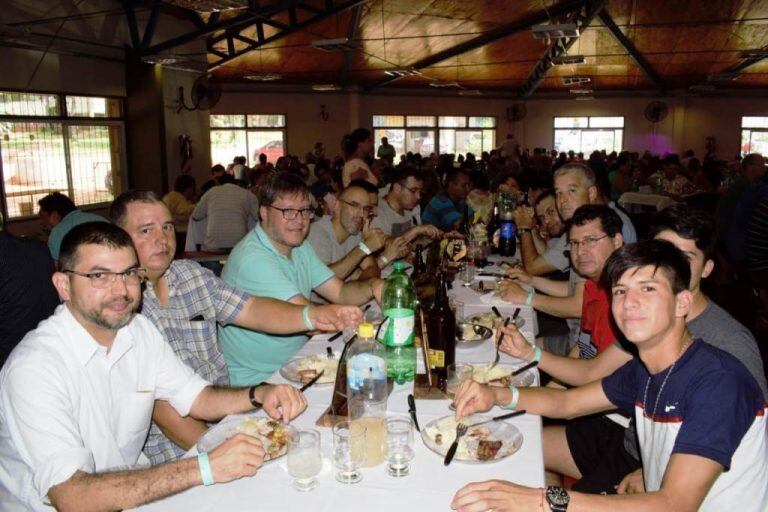 Almuerzo de Camaradería. Escuela Agrotécnica de Eldorado.