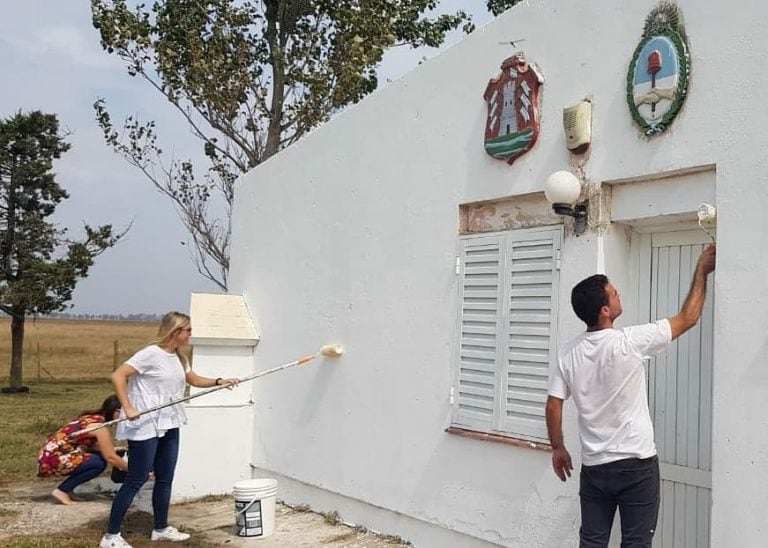 Trabajos de recuperación de la escuela.