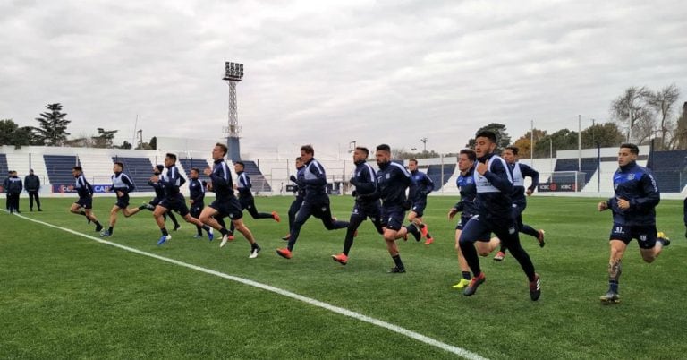 Talleres trabaja pensando en el encuentro ante River, el domingo.