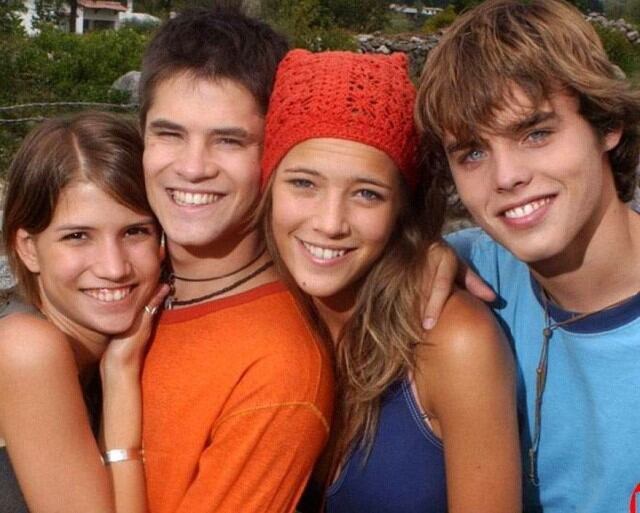 Camila Bordonaba, Benjamín Rojas, Luisana Lopilato y Felipe Colombo en “Rebelde Way”