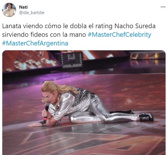 Los memes a Nacho Sureda "sirviendo los fideos con la mano"