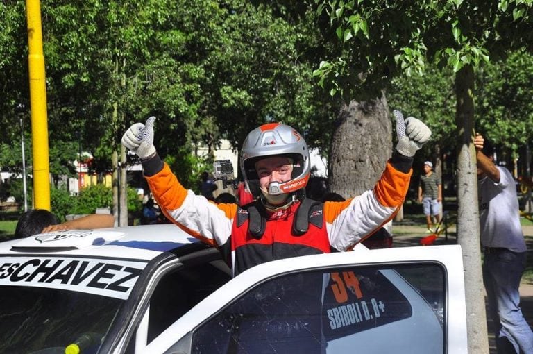 el reconocido piloto de rally, sufrió ruptura maxilar inferior completa