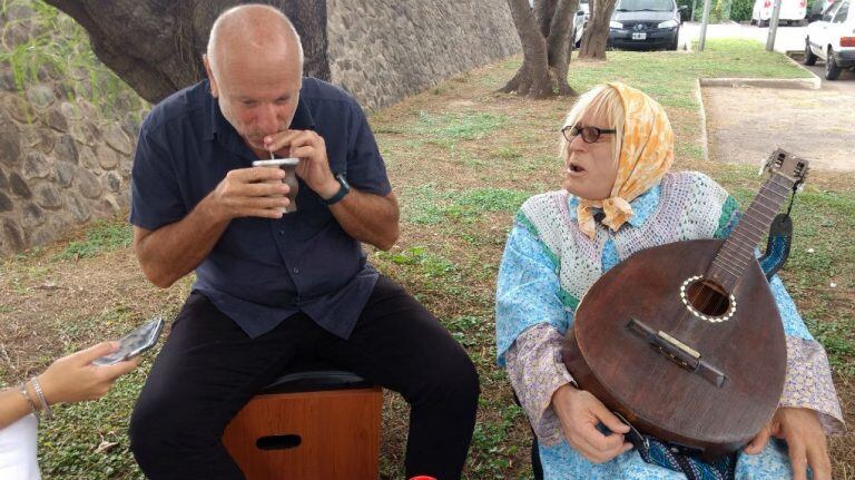 Doña Jovita y el doctor Carlos Presman se presentan durante viernes y sábado de febrero en Córdoba.