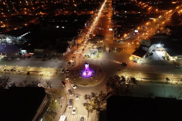 Multitudinaria caravana en General Alvear en apoyo a Portezuelo del Viento.