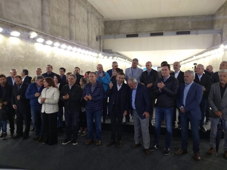 Schiaretti en la inauguración del nuevo tramo de la avenida Circunvalación por el túnel Rubén Américo Martí.