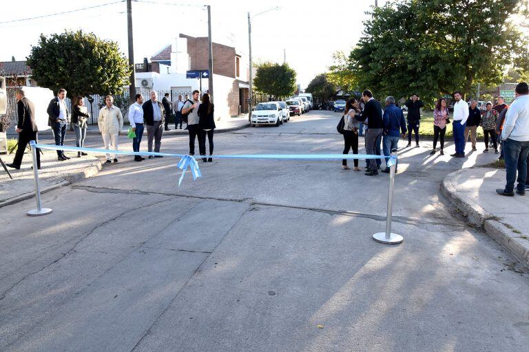 Ramón Mestre inauguró la obra de cloacas más grande de barrio Empalme y Ampliación Empalme.