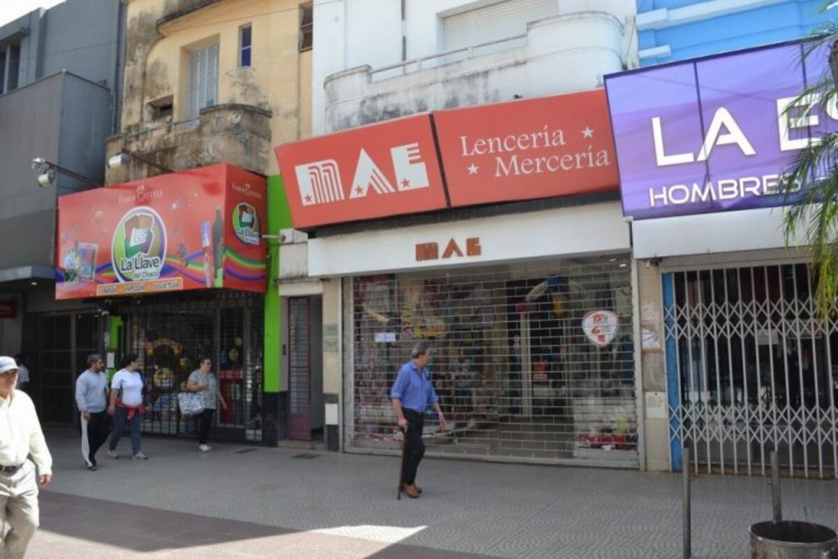 Intentó robar un juguete costoso y fue detenido por un cliente