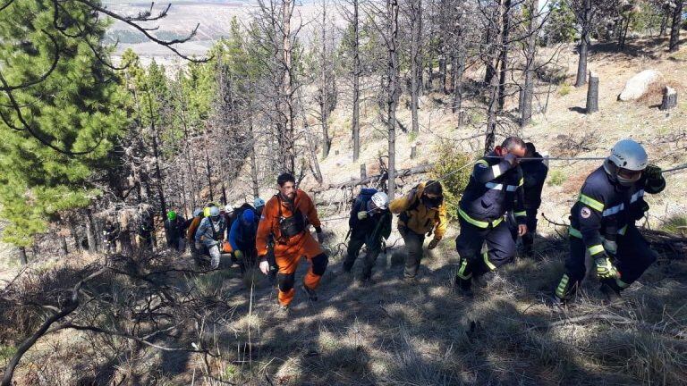 Bomberos Voluntarios, Ejercito, Protección Civil y otras instituciones colaboraron con la busqueda.