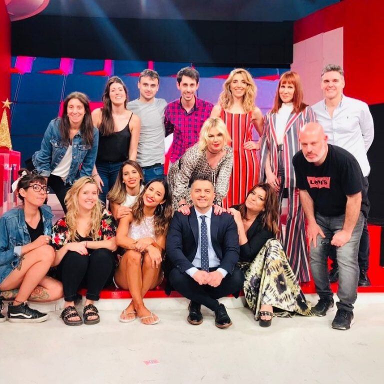 Ángel de Brito se despidió de sus panelistas 2019 y anunció cambios en el equipo (Foto: Instagram/ @angeldebritooki)