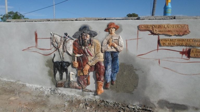 El mural empleó técnicas poco comunes .