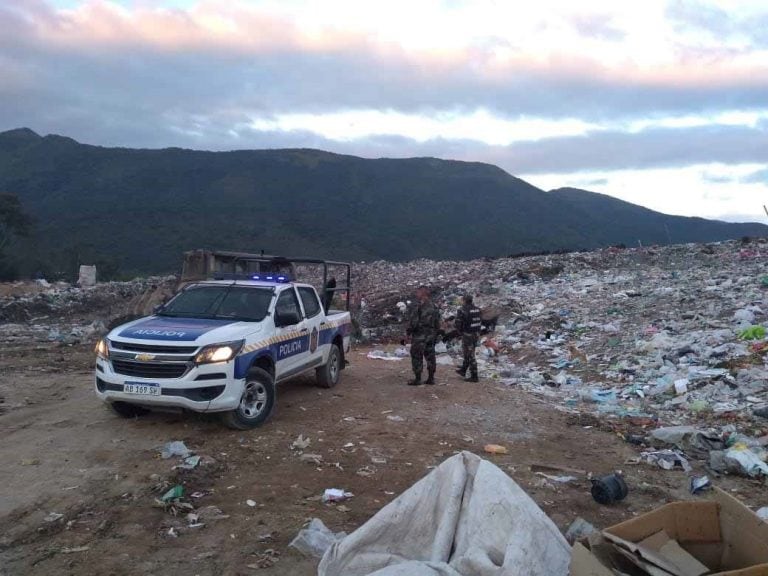 Decomiso de carne en mal estado. (Policía de Salta)