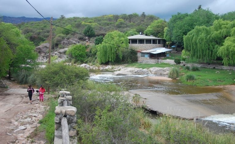 El turista extranjero estaba nadando en la zona del balneario La Toma, en el Río Chico de Nono.