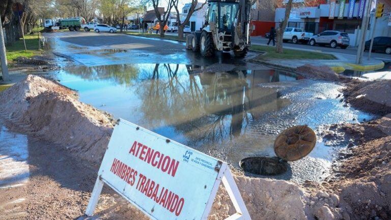 Los vecinos amanecieron con un fuerte olor en el frente de su casa (lmneuquén).