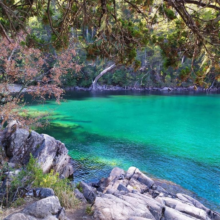 El paraíso de la Playa Turquesa ubicada a kilómetros de San Martín de los Andes