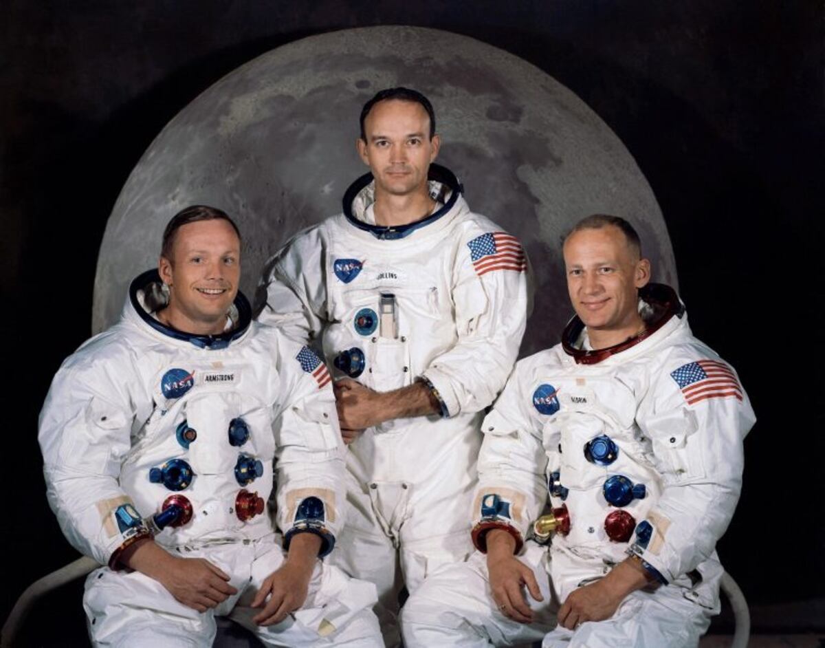 Las incomodidades de viajar a la Luna: qué comían y cómo hacían sus necesidades los astronautas del Apolo