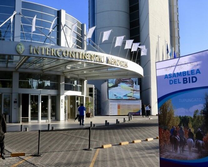 El encuentro se realizó en el hotel Intercontinental.