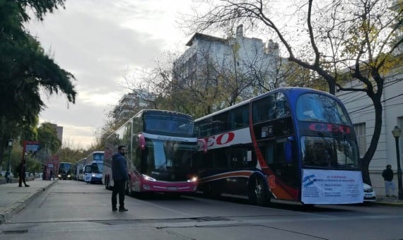 Empresas de transporte de turismo independiente de Mendoza exigen volver a trabajar