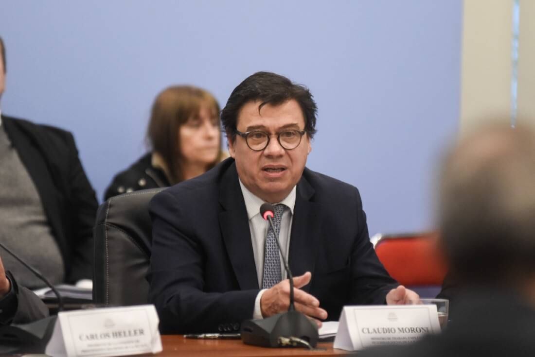 El ministro de Trabajo, Claudio Moroni, en la Comisión de Presupuesto y Hacienda de la Cámara de Diputados (Foto: HCDN)