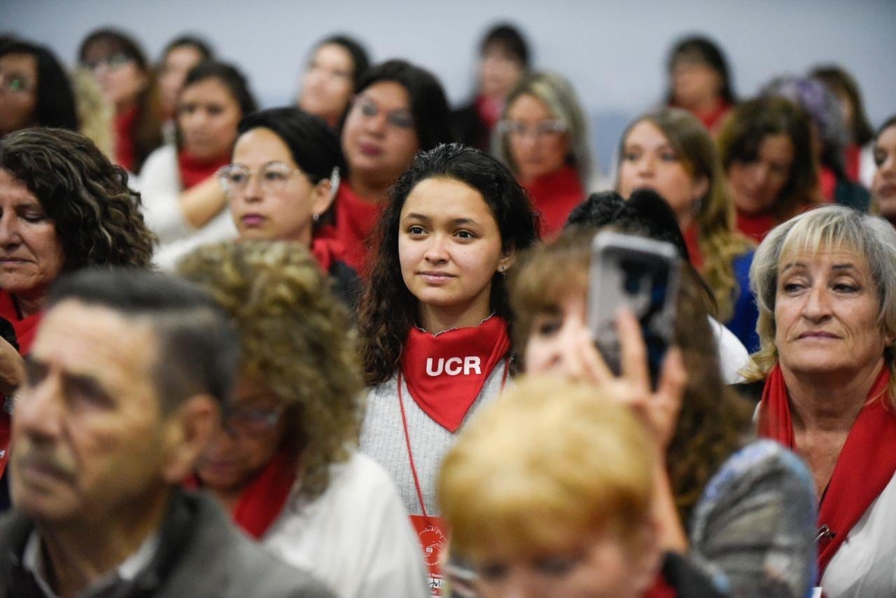 Mujeres de todas las edades asistieron el primer Encuentro de Mujeres Radicales de Chubut, realizado en Trelew.