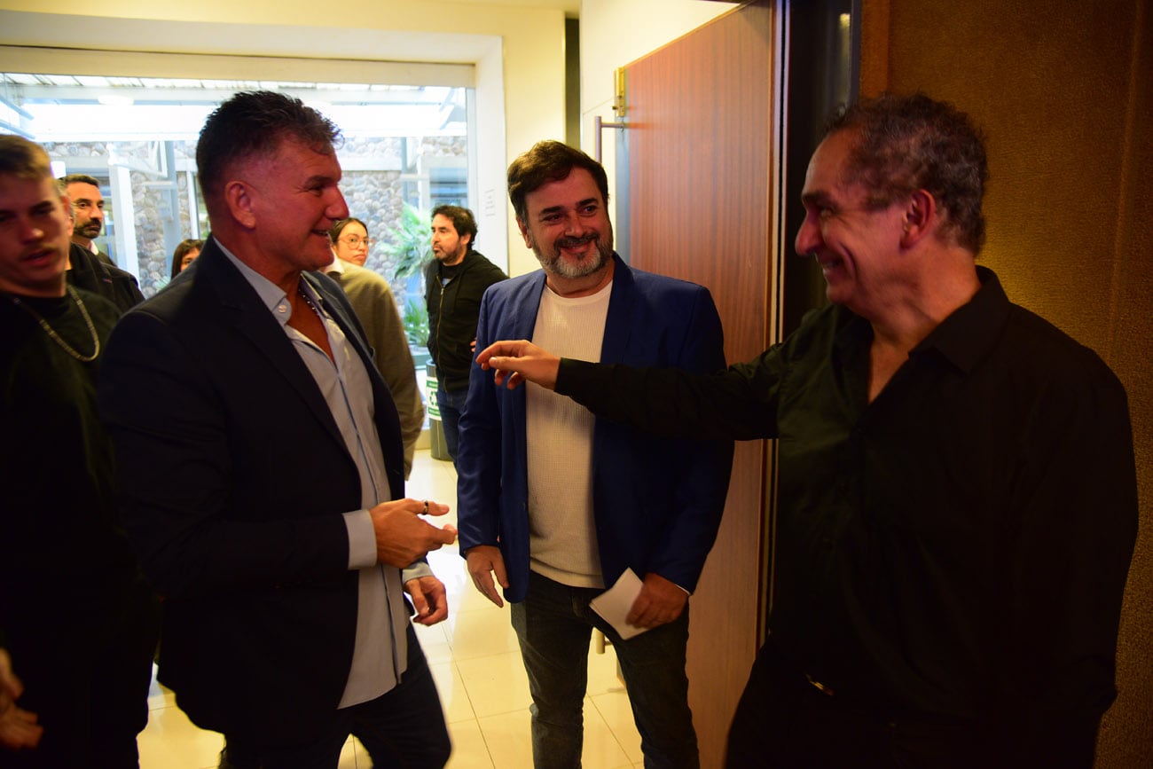 Encuentro con la Historia.  El club Belgrano cumple 120 años y repasó su historia en una charla con los periodistas Gustavo Farías y Pablo Giletta en el auditorio de La Voz. (Nicolás Bravo / La Voz)