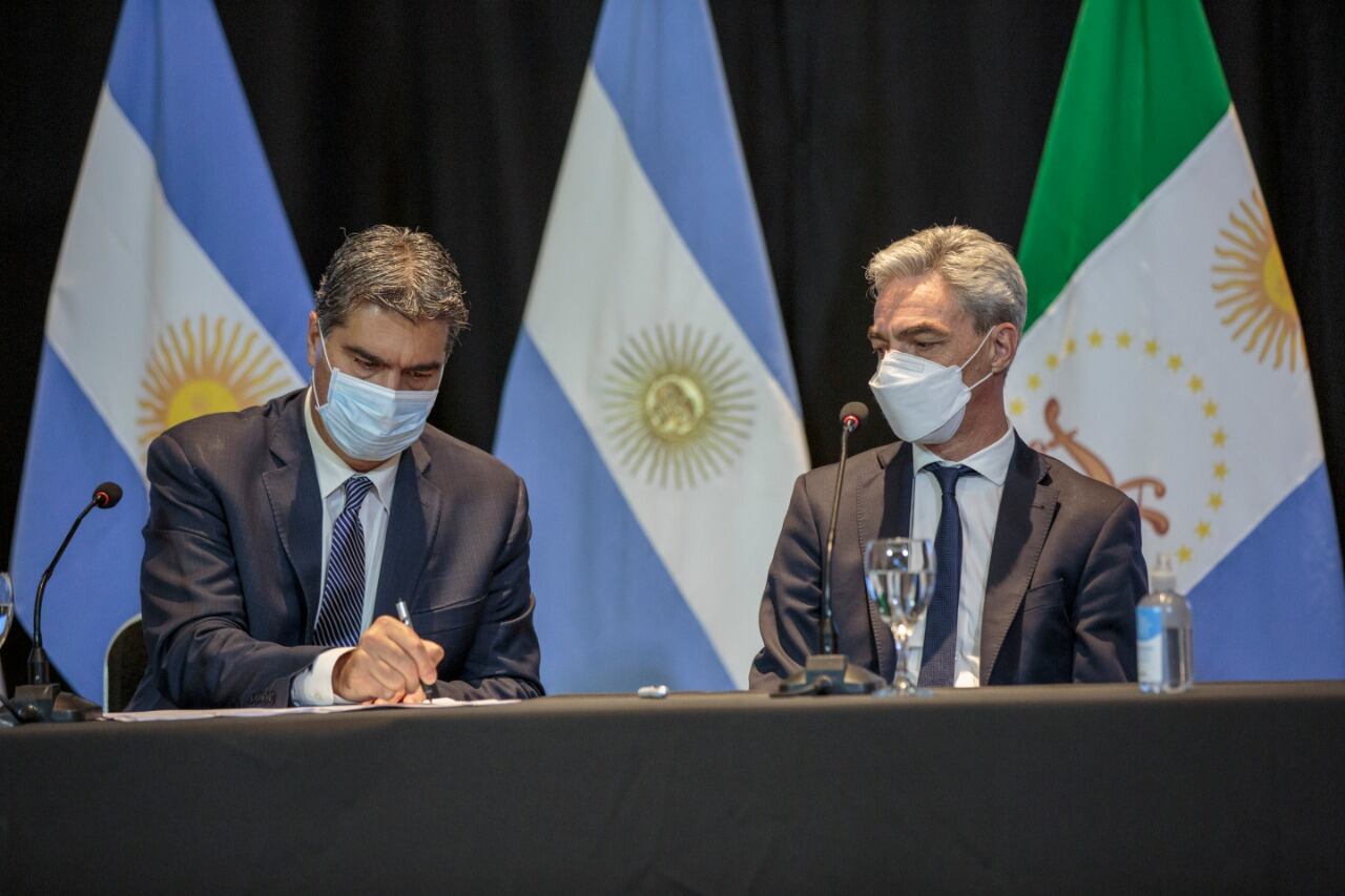 Capitanich y Meoni firmaron el convenio para inversiones en la provincia.