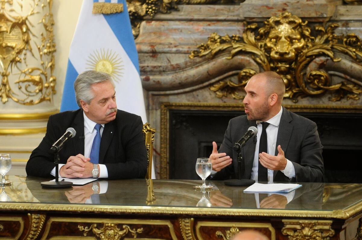 El Gobierno confirmó un nuevo bono: montos y a quiénes alcanzará la medida
