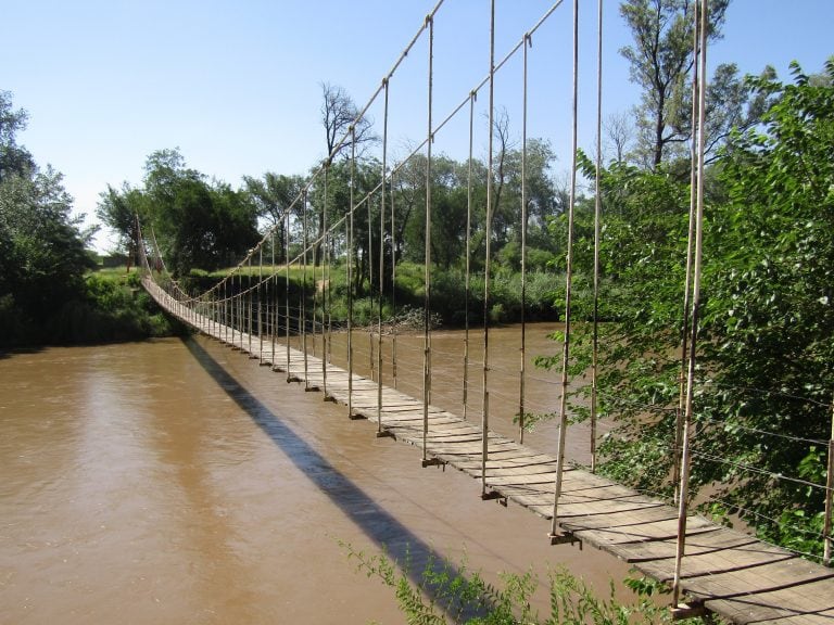 Puente colgante Arroyito