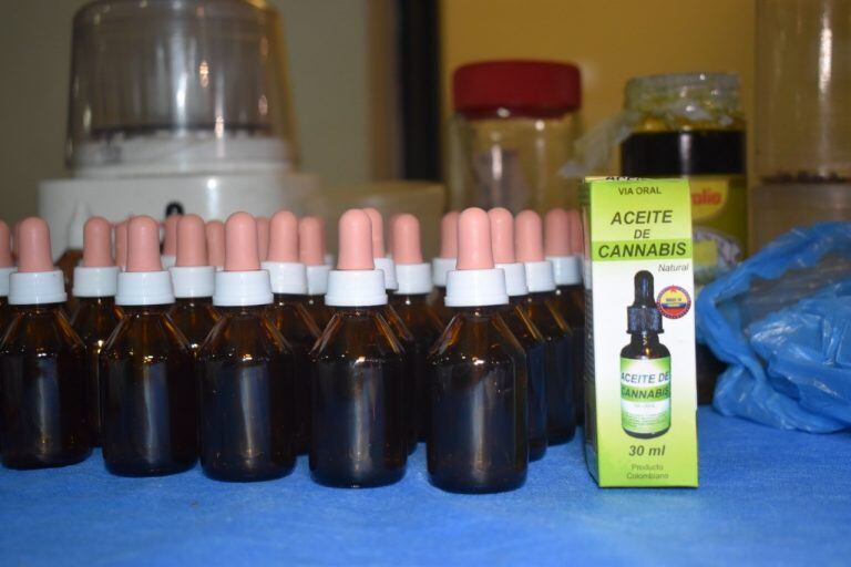 Desmantelaron una fábrica de aceite de marihuana en Salta. (Policía de Salta)